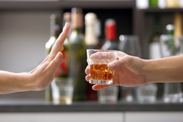 evitar el alcohol como una forma de prevenir la prostatitis